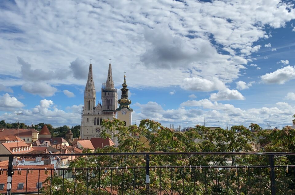 Professional consulting a sabbatical designer for long-term travel planning