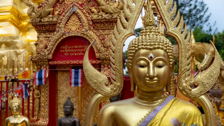 Thailand tropical island with limestone cliffs and turquoise water